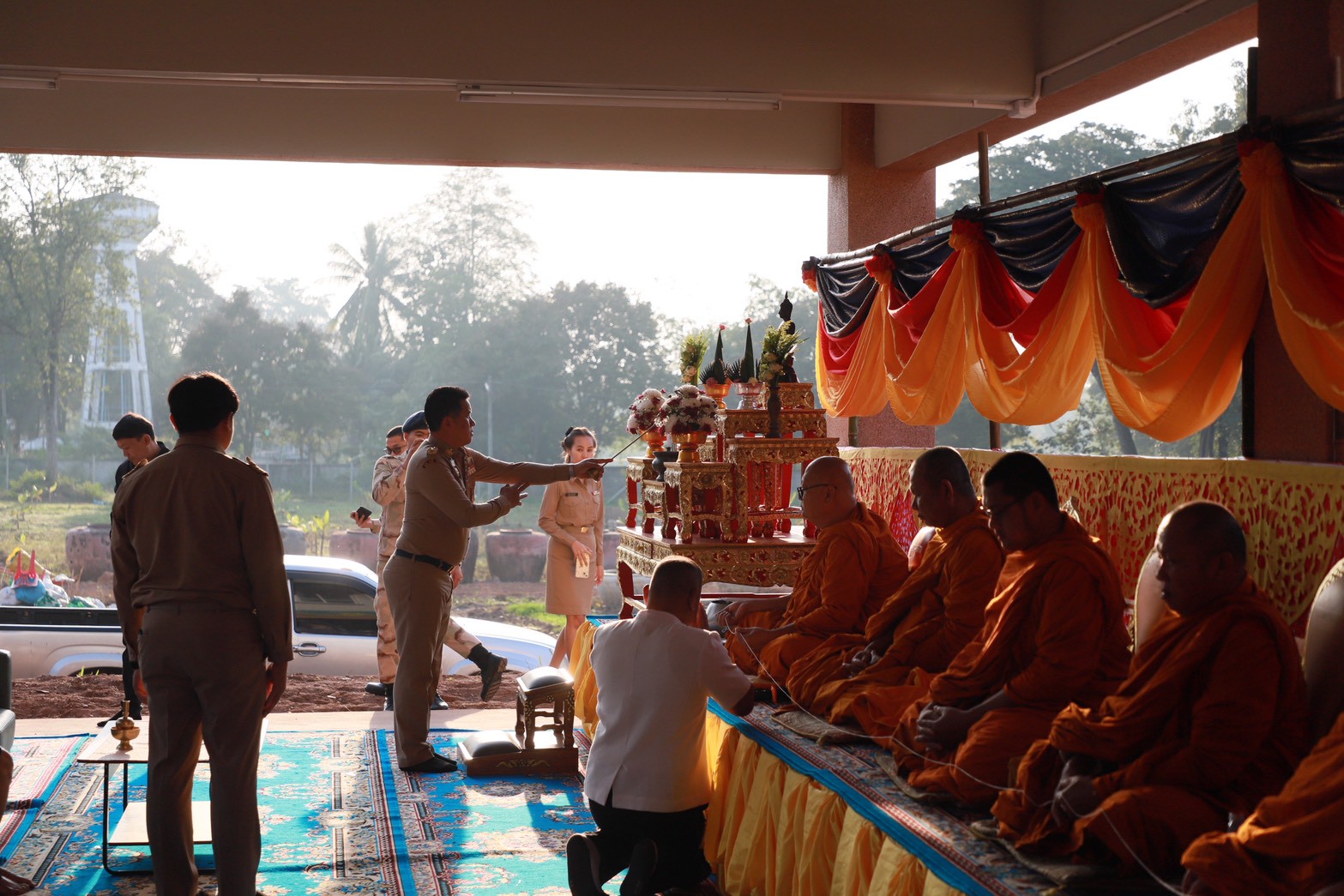🏛🏛พิธีทำบุญเปิดป้ายอาคารกองร้อยอาสารักษาดินแดน อำเภอศรีบุญเรือง และพิธีเปิดป้ายพระพุทธศรีบุญเรือง🏛🏛
