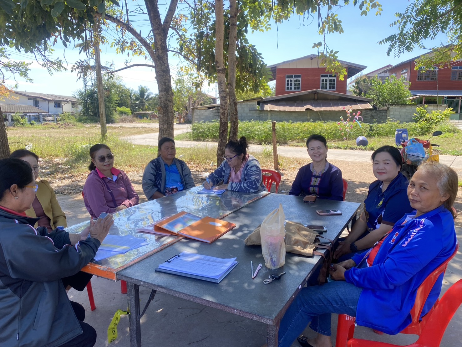👩ประชุมคณะทำงานขับเคลื่อนกองทุนพัฒนาบทบาทสตรีตำบลหันนางาม👩🏻‍🦰