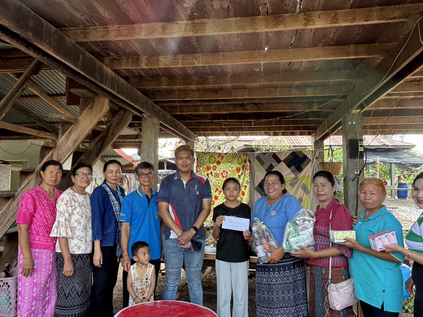 🫂🧑‍🤝‍🧑พช.เยี่ยมยาม ถามไถ่ แบ่งปันน้ำใจ สู่ครัวเรือนเปราะบาง🫂🧑‍🤝‍🧑
